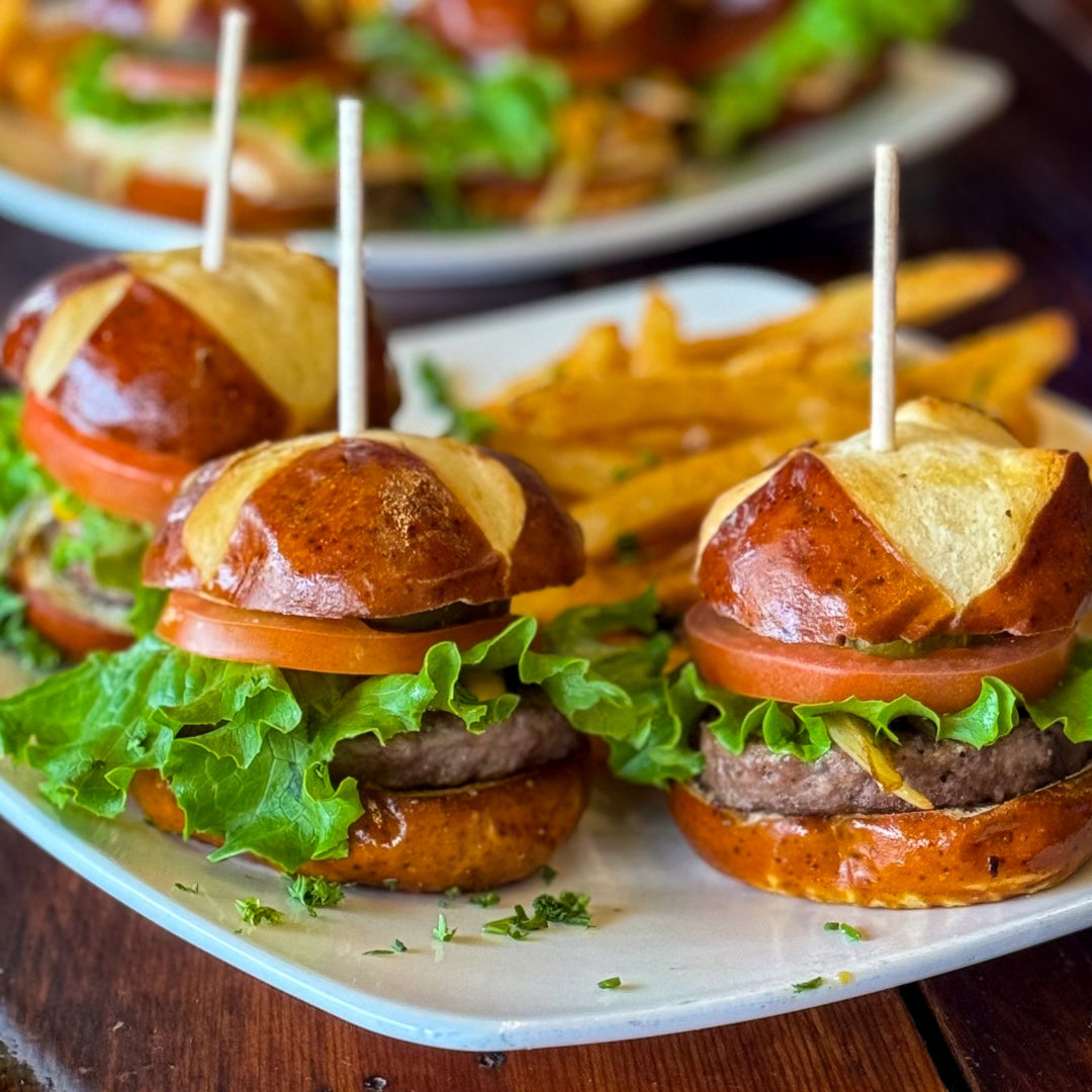CHICKEN OR BEEF SLIDERS (Catered Buffet Style)
