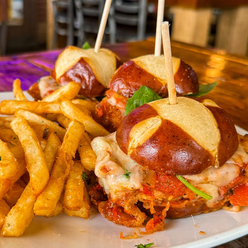 CHICKEN PARMESAN SANDWICH (Catered Box Lunch)