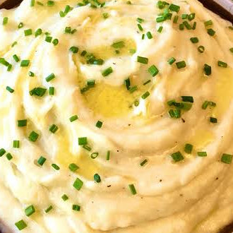 GARLIC MASHED POTATOES  (Catered Buffet Style)